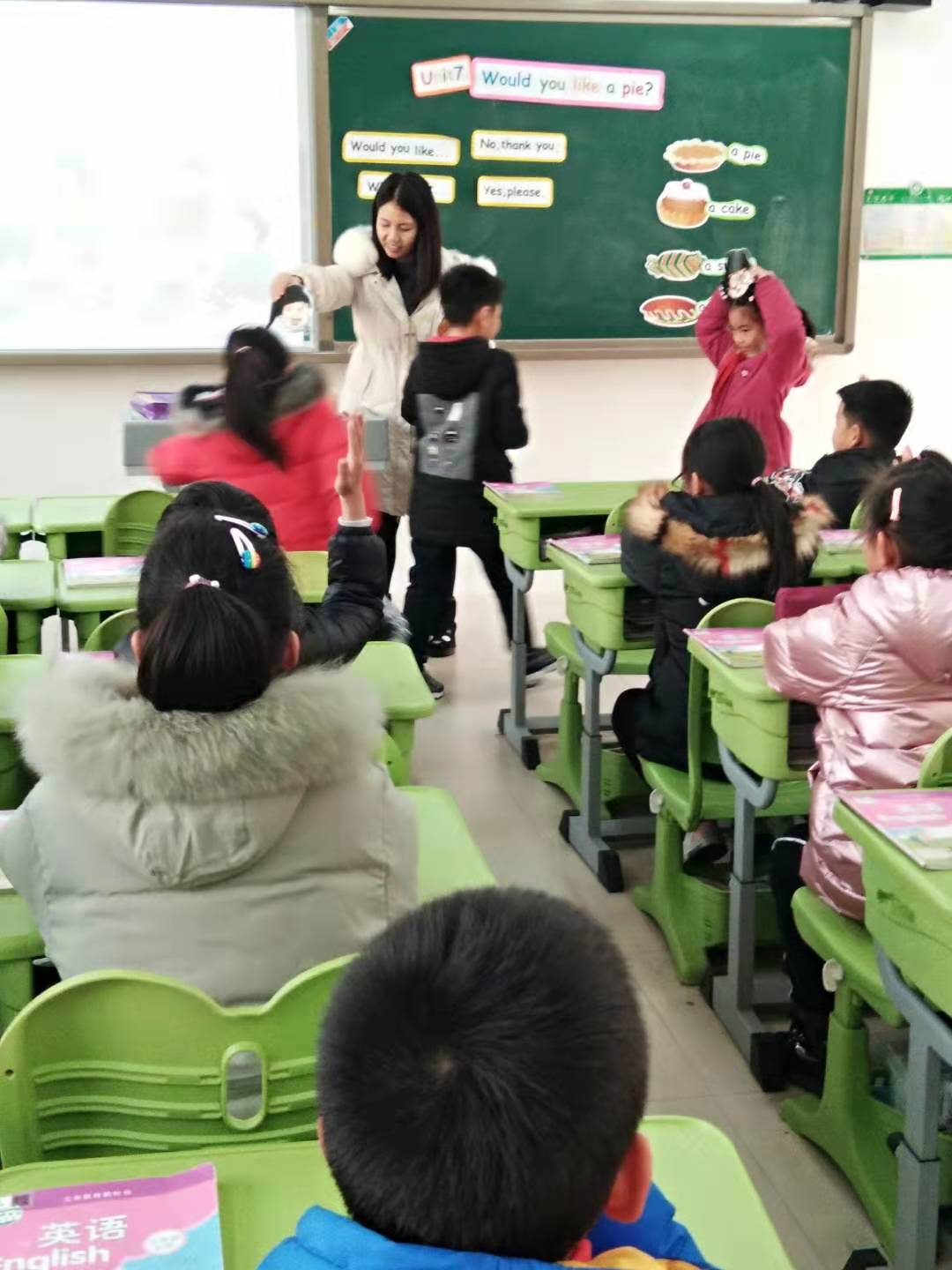 张雅飞.jpg